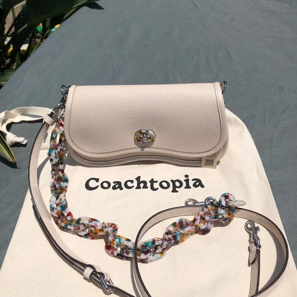 Coachtopia Wavy Dinky Bag in Coachtopia Leather(NWT)